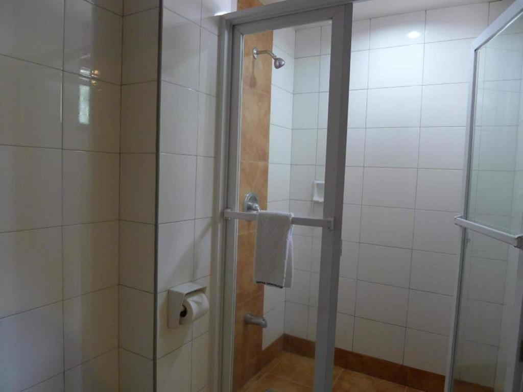 Hotel Cosmopolitan Baguio City Ngoại thất bức ảnh
