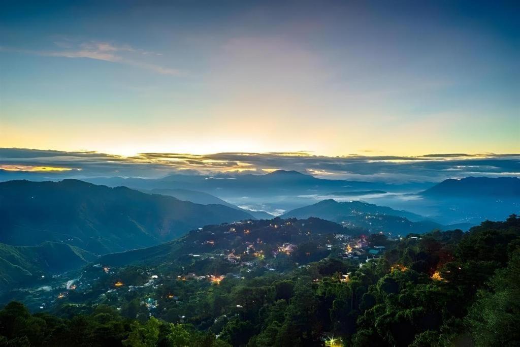 Hotel Cosmopolitan Baguio City Ngoại thất bức ảnh
